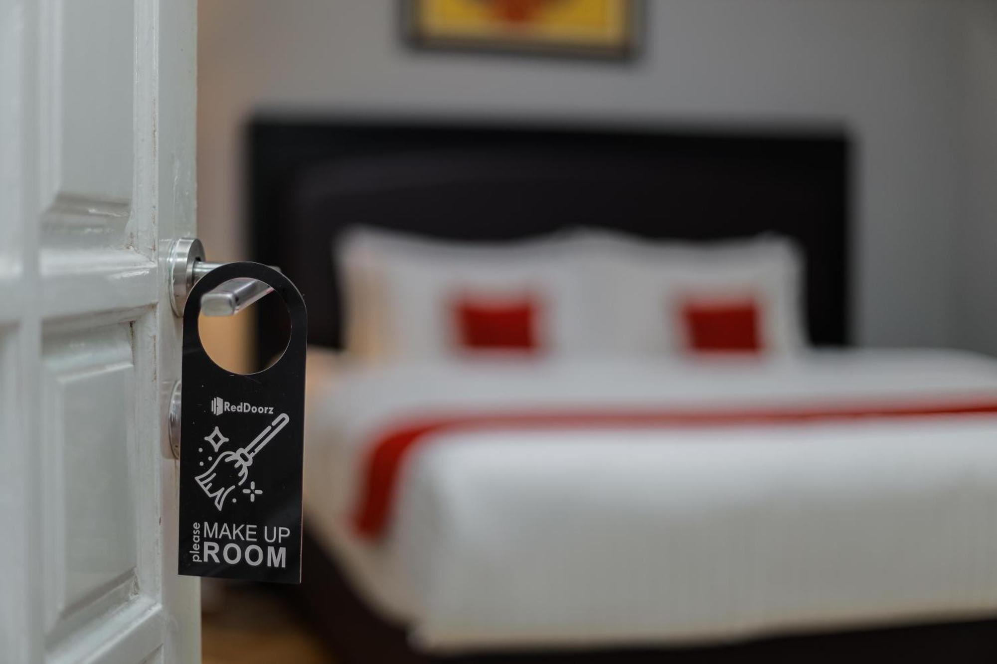 OYO 90931 Swun Stay Guest House&Coworking Space Malang Exterior foto